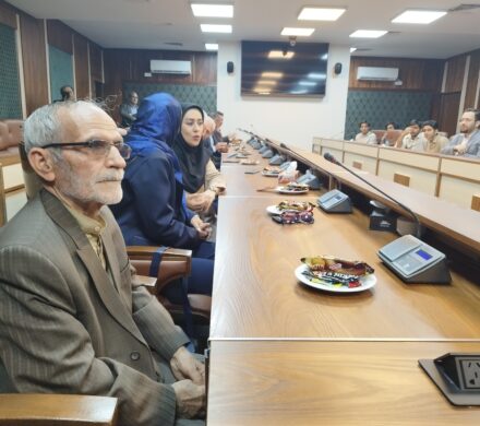 نشست دانشگاهیان و فعالان اجتماعی گنابادی مقیم تهران برای همفکری درخصوص نکوداشت دکتر خانیکی