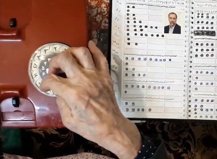 هادی خانیکی از تولد در خانیک و خاطرات دبستانش می گوید